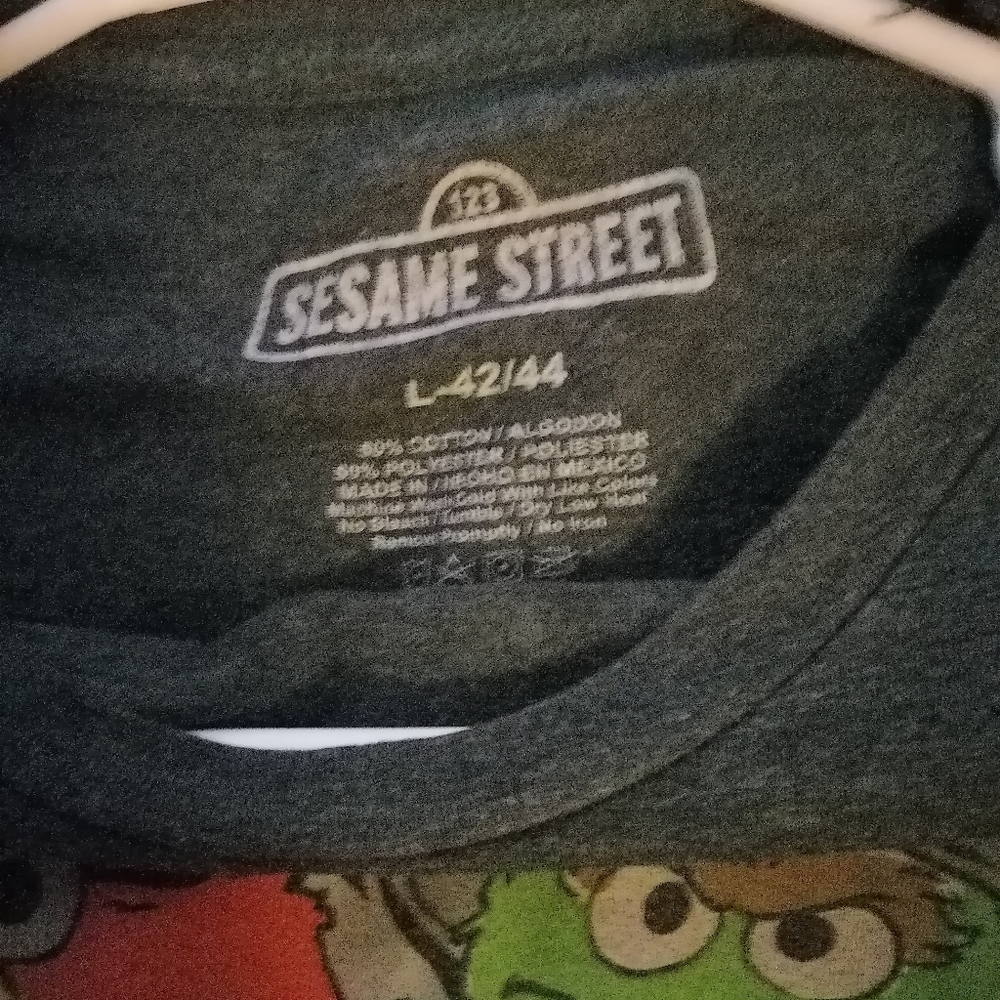 Sesame t-shirt - Picture 2 of 2